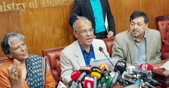 এখনো দেশে সাড়ে ৩৩ হাজার অবৈধ বিদেশি, ফেব্রুয়ারি থেকে ব্যবস্থা