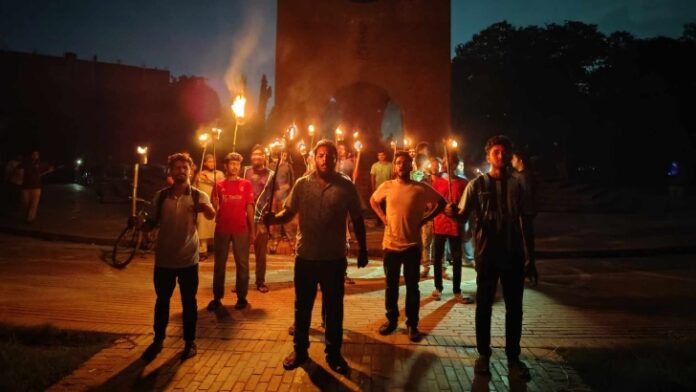 মশাল মিছিল নিয়ে ভারতীয় মিডিয়ার অপপ্রচার