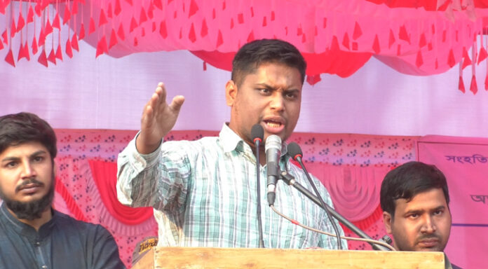 হাসিনার বিচার করতে হবে: হাসনাত