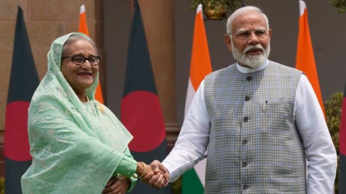 হাসিনাকে আশ্রয় দিয়ে মোদির লেগেছে শনির দশা!