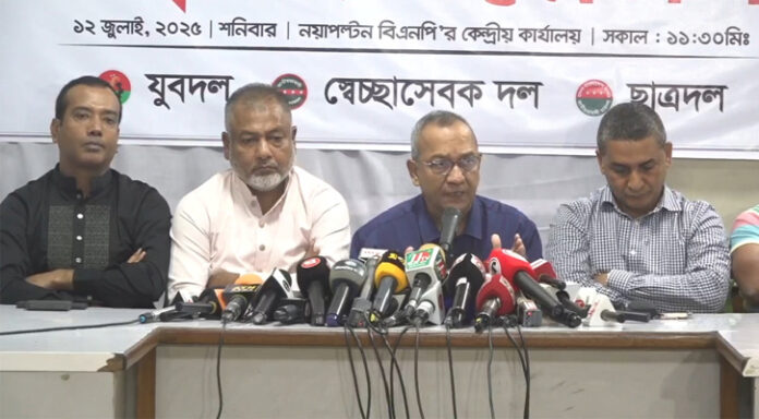রাজনৈতিক স্থিতিশীলতা বিনষ্টে সরকারের একটি অংশ অপচেষ্টা চালাচ্ছে: মোনায়েম মুন্না