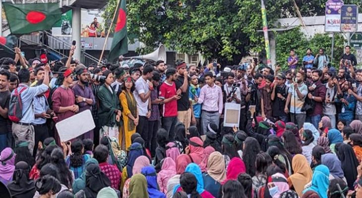 ৩০ জুলাই : লাল জুলাইয়ের সূচনা, মার্চ ফর জাস্টিস কর্মসূচীর ঘোষণা ৩০ জুলাই : লাল জুলাইয়ের সূচনা, মার্চ ফর জাস্টিস কর্মসূচীর ঘোষণা