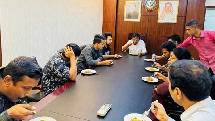 হাসিনার প্রশয়ে দানবে পরিণত হয় ভাতের হোটেলের হারুন