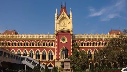 বাংলাদেশি সন্দেহে ফেরত পাঠানো সোনালি খাতুনকে নিয়ে মামলা কলকাতা হাইকোর্টে