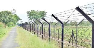 দুই সীমান্ত দিয়ে রোহিঙ্গাসহ ২৮ জনকে পুশইন বিএসএফের