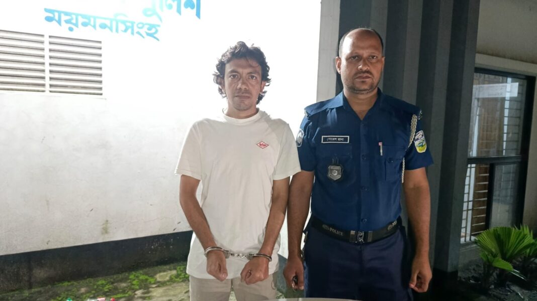 ধর্মীয় অনুভূতিতে আঘাতের অভিযোগে ময়মনসিংহে শামীম আশরাফ গ্রেপ্তার