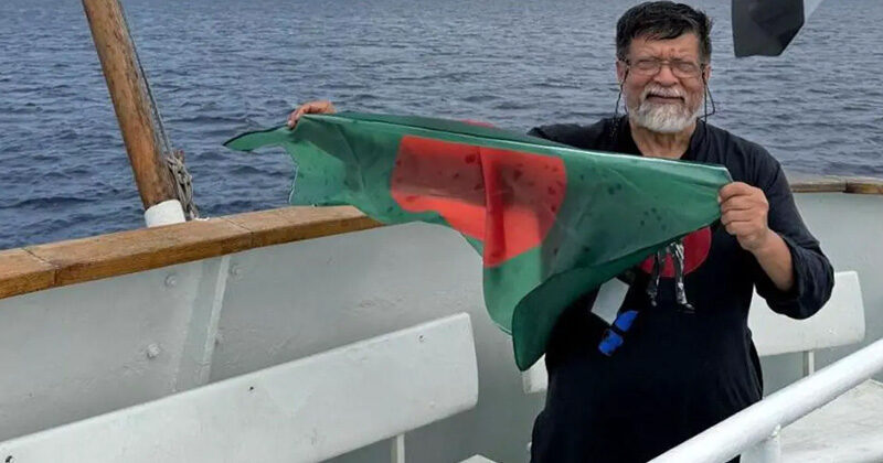 শহিদুল আলম লিখেন, ‘ধীরগতির নৌযানগুলো (থাউজেন্ড ম্যাডলিনস) এখন আমাদের সমকাতারে এসেছে। আমরা এখন ‘রেড জোন’ থেকে প্রায় ৭০ নটিক্যাল মাইল দূরে আছি। এটি সেই অঞ্চল যেখানে আগে ইসরায়েলি প্রতিরক্ষা বাহিনী অবৈধভাবে ফ্লোটিলার নৌযানগুলোকে আটক করেছিল।’