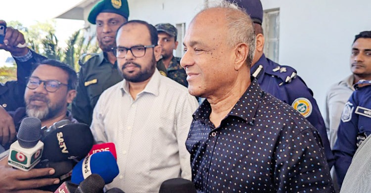 নির্বাচন ঘিরে মাঠে থাকবে ৯ দিনের বিশেষ আইনশৃঙ্খলা বাহিনী: স্বরাষ্ট্র উপদেষ্টা