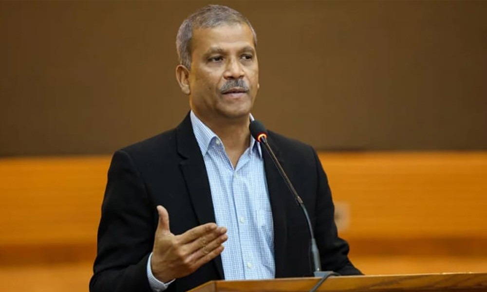 নির্বাচন নিয়ে শঙ্কার কোনো কারণ নেই : আইন উপদেষ্টা