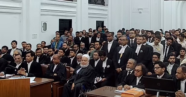 ট্রাইব্যুনালে শেখ হাসিনার মামলার রায় পড়া চলছে