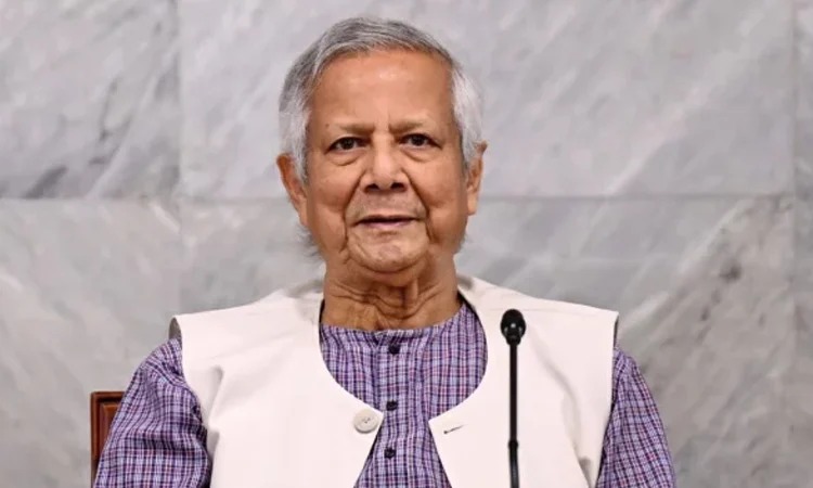 কড়াইল অগ্নিকাণ্ডে ক্ষতিগ্রস্তদের সব ধরনের সহায়তা নিশ্চিতের আশ্বাস প্রধান উপদেষ্টার