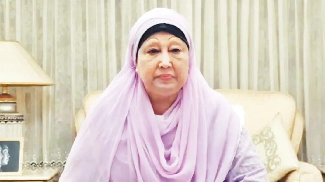 খালেদা জিয়ার শারীরিক অবস্থা অপরিবর্তিত: সংবাদ সম্মেলনে রিজভী