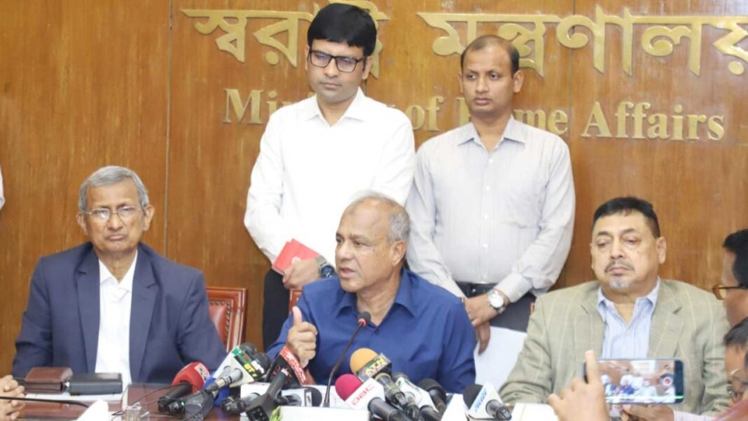 নির্বাচনের আগে আইনশৃঙ্খলা পরিস্থিতির অবনতির শঙ্কা নেই: স্বরাষ্ট্র উপদেষ্টা