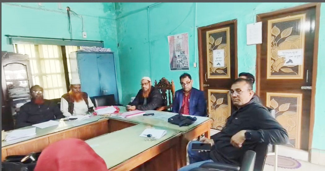 কর্মবিরতিতে সরকারি প্রাথমিক-মাধ্যমিকের শিক্ষকরা, বার্ষিক পরীক্ষা স্থগিত