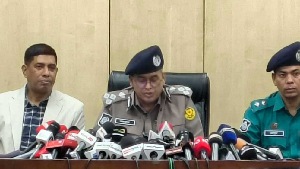 ওসমান হাদি হত্যার মূল আসামিরা ভারতে পালিয়েছে: ডিএমপি