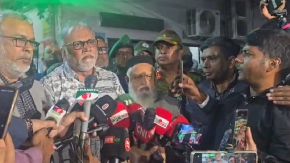 ৭২ ঘন্টা পর জানা যাবে হাদীর অবস্থা