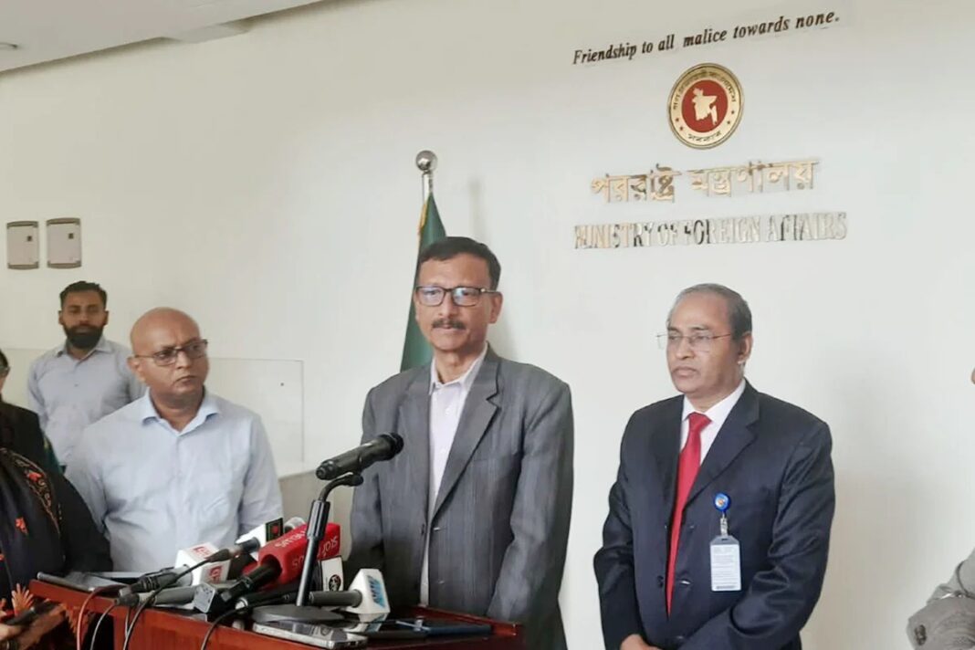 ভারত হাসিনাকে ফেরত না দিলে কিছুই করার নেই : পররাষ্ট্র উপদেষ্টা