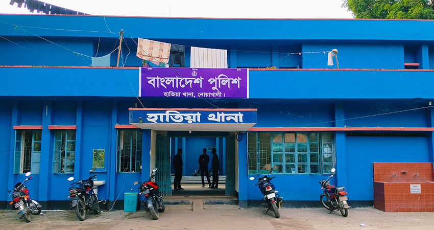 নোয়াখালীর হাতিয়ায় আধিপত্য বিস্তারকে কেন্দ্র করে সংঘর্ষের সময় গুলিতে নিহত ৫