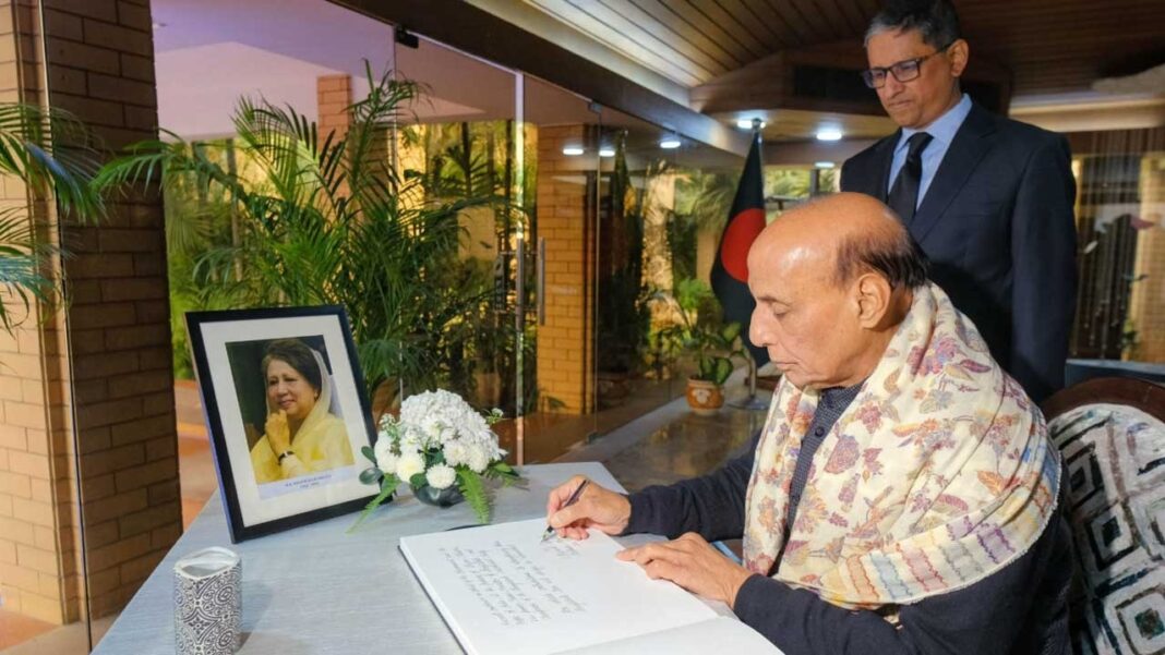 ভারত-বাংলাদেশ সম্পর্ক জোরদারে খালেদা জিয়ার অবদান স্মরণীয় : রাজনাথ