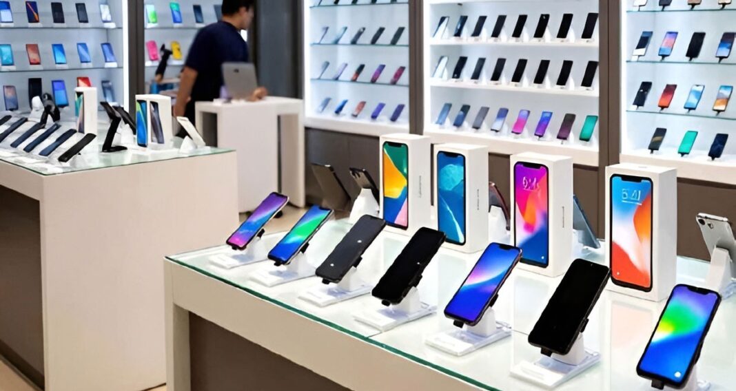 মোবাইল আমদানিতে শুল্ক কমলো ৬০ শতাংশ; কমবে স্মার্টফোনের দাম