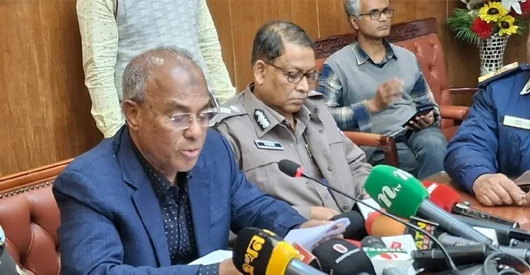 নির্বাচনে ৪১৮ ড্রোনের সাথে থাকছে ডোগ স্কোয়াড: স্বরাষ্ট্র উপদেষ্টা