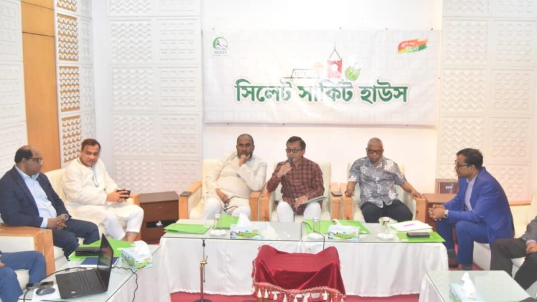 ঈদের আগে শ্রমিকদের বেতন পরিশোধ করা হবে : বাণিজ্যমন্ত্রী