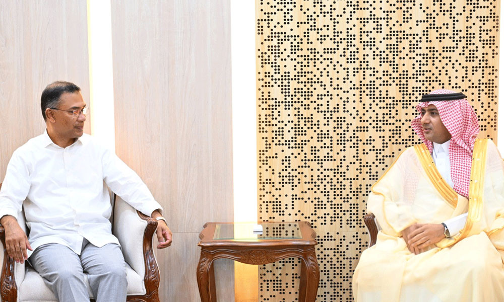 প্রধানমন্ত্রীর সঙ্গে সৌদি রাষ্ট্রদূতের সাক্ষাৎ