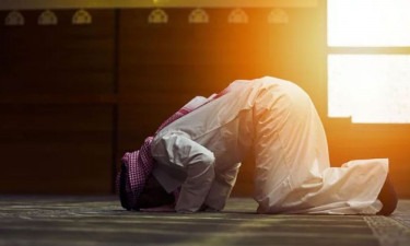 গুনাহ বর্জনই আসল শর্ত