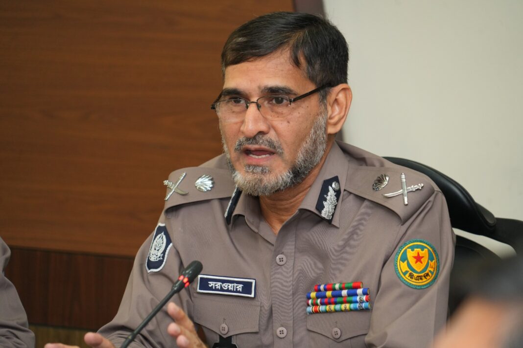 ঈদযাত্রা নির্বিঘ্ন করতে সব পদক্ষেপ নেওয়া হয়েছে: ডিএমপি কমিশনার