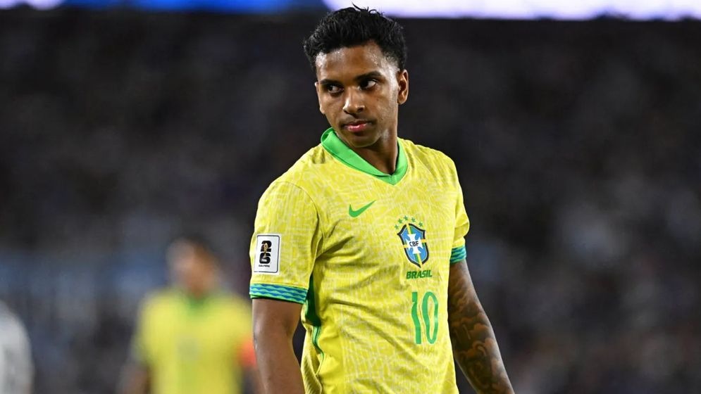 হাঁটুর চোটে বিশ্বকাপে খেলা হচ্ছে না ব্রাজিলিয়ান তারকার