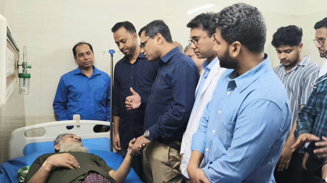 চিকিৎসাধীন জুলাই শহীদ মীর মুগ্ধের বাবার খোঁজ নিলেন প্রধানমন্ত্রী তারেক রহমান