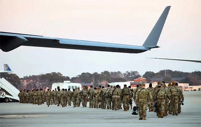 এবার স্থল যুদ্ধের প্রস্তুতি ইরান অভিমুখে ২৫০০ মার্কিন স্থল সেনা