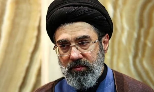 মোস্তবা খামেনি সম্পর্কে তথ্য দিলে মিলবে পুরষ্কার