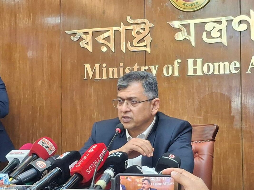 মাঝে মাঝে কর্মসূচি দেওয়ার ঘোষণা দেয়। তবে কোথাও দৃশ্যমান কোনো তৎপরতা দেখা গেলে পুলিশ প্রয়োজনীয় ব্যবস্থা নেবে।