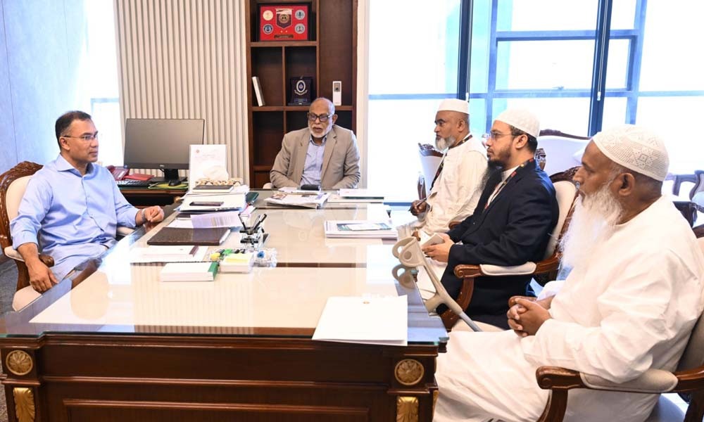 জাকাত ব্যবস্থাপনা নিয়ে প্রধানমন্ত্রীর সঙ্গে শায়খ আহমাদুল্লাহর বৈঠক