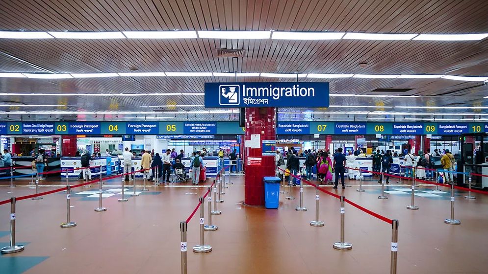 মধ্যপ্রাচ্যগামী স্থগিত ফ্লাইট পুনঃনির্ধারণে নজরদারি করছে সরকার