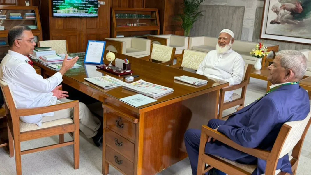 প্রধানমন্ত্রীর সঙ্গে বিরোধীদলীয় নেতার সাক্ষাৎ