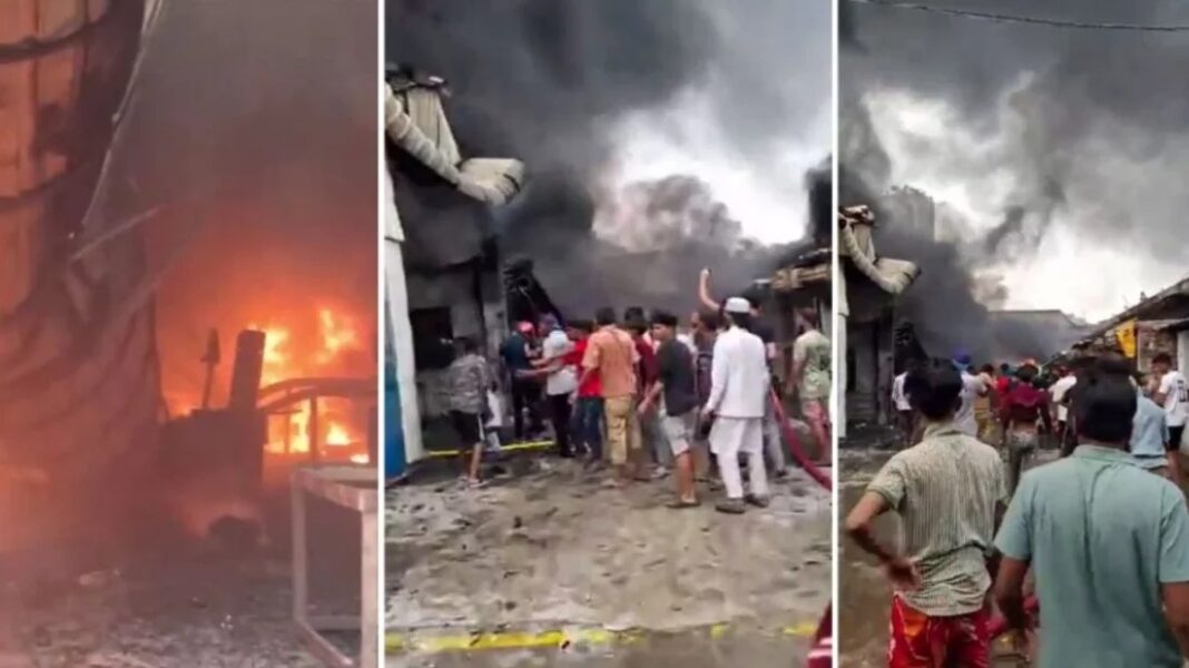 রাজধানীর কদমতলীতে গ্যাসলাইট কারখানায় অগ্নিকাণ্ড