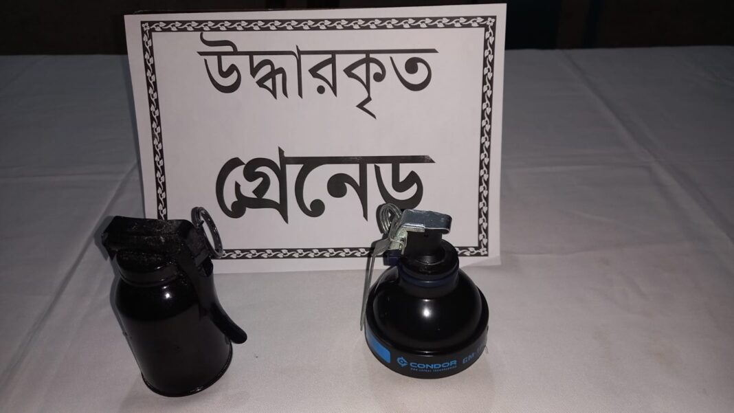 পৃথক অভিযানে গ্রেনেড-বিদেশী অস্ত্র ও গুলি উদ্ধার করেছে র‌্যাব-১০