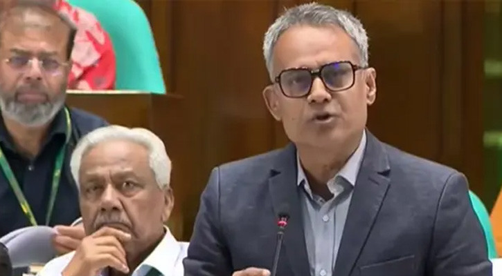 ভারত থেকে আসা ২০০ ব্রডগেজ কোচ রেলওয়ে বহরে যুক্ত হবে: রেলপথমন্ত্রী