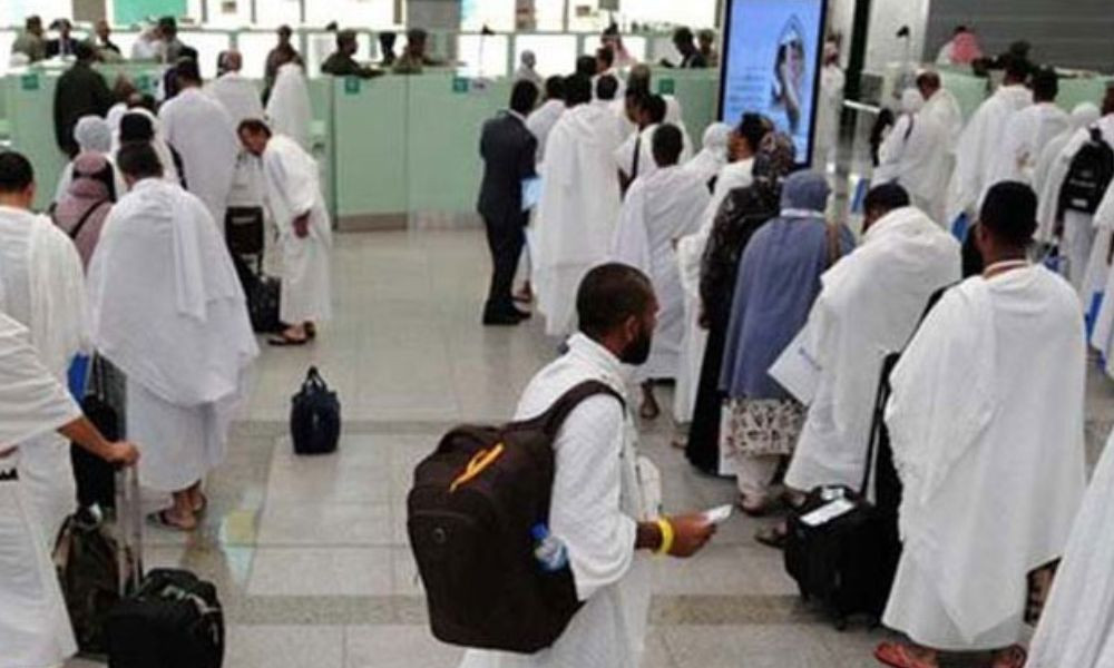 সৌদি পৌঁছেছেন ৩৮২০৭ হজযাত্রী, সাতজনের মৃত্যু