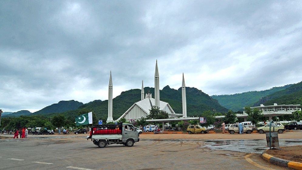 যুক্তরাষ্ট্র-ইরান বৈঠক পাকিস্তানের ২ শহরে লকডাউন পরিস্থিতি, ছুটি ঘোষণা