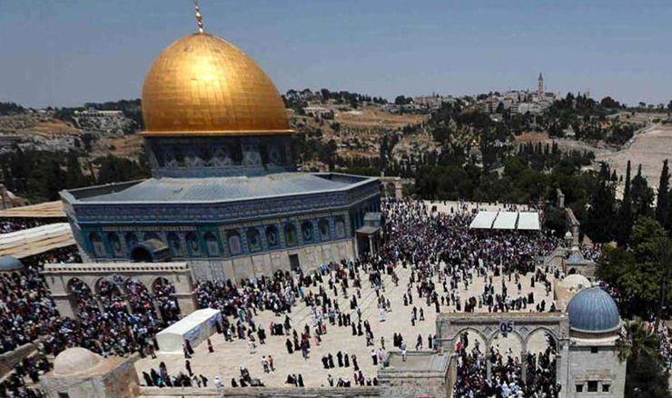 ৪০ দিন পর খুলে দেয়া হলো পবিত্র আল-আকসা মসজিদ