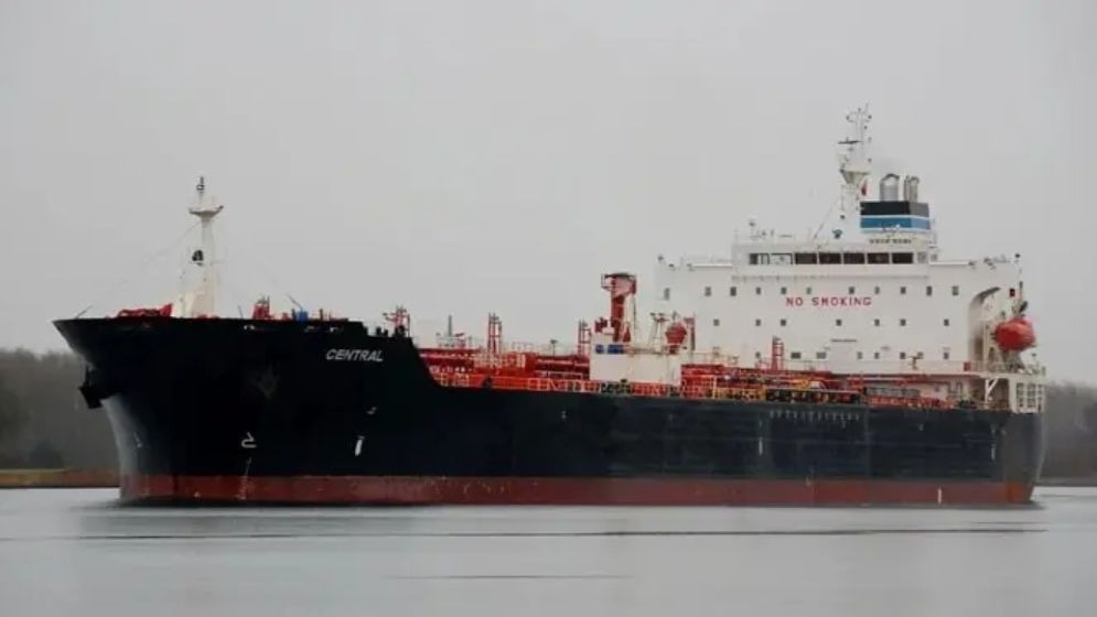 মালয়েশিয়া থেকে আসলো ২৭ হাজার টন অকটেন