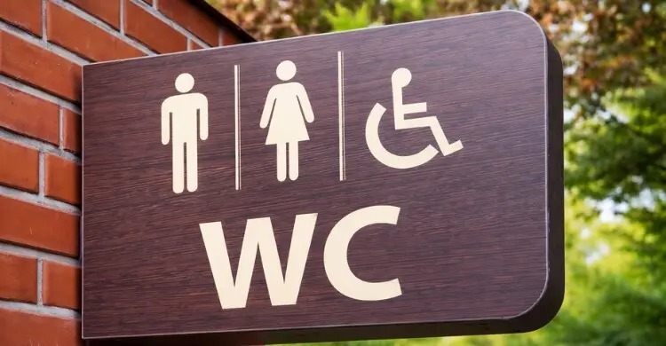 টয়লেটের বাইরে ‘WC’ লেখা থাকে, এর অর্থ কী?