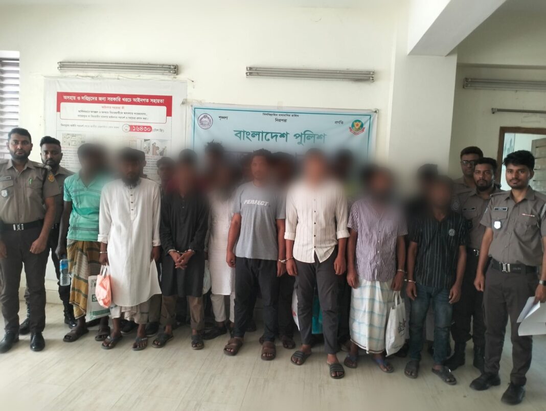 বিভিন্ন অপরাধে জড়িত ২১ জনকে গ্রেফতার করেছে শাহজাহানপুর থানা পুলিশ