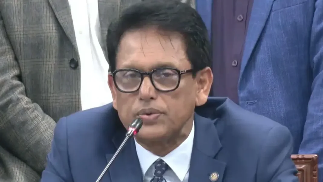 বিনামূল্যে স্কুলড্রেস-ব্যাগ-জুতা পাবে প্রাথমিক শিক্ষার্থীরা