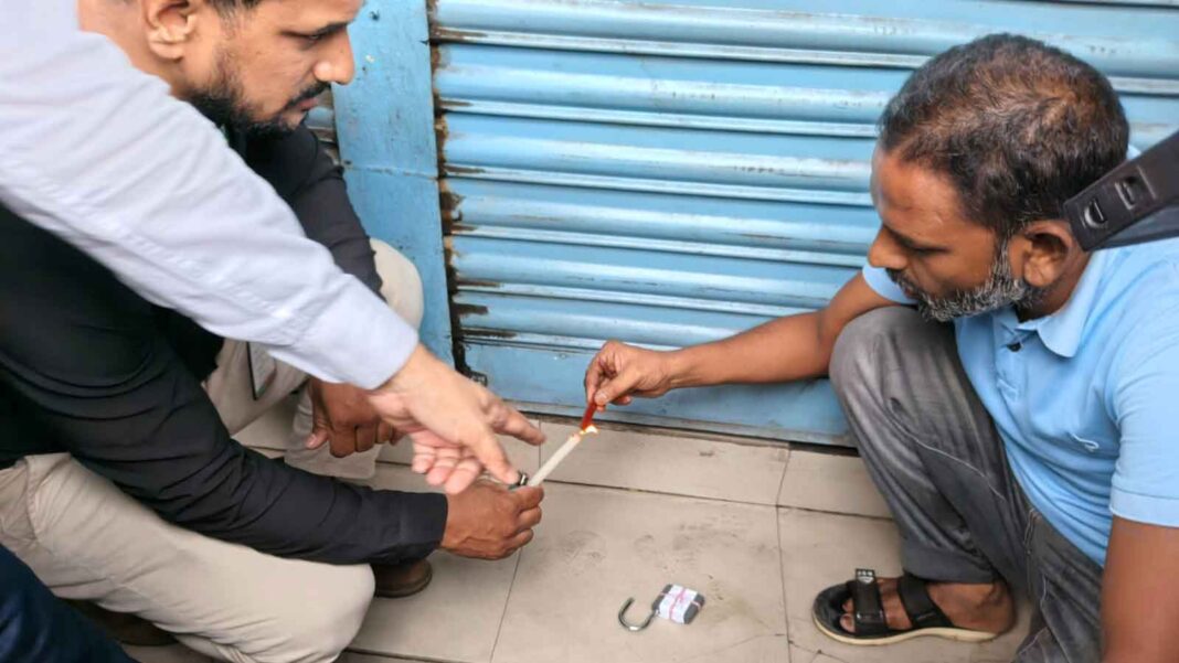 ডিএসসিসির অভিযানে সায়েদাবাদে অবৈধ ৫০টি বাস কাউন্টার সিলগালা