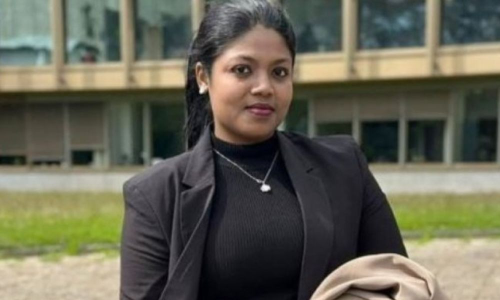 সংরক্ষিত আসনে নুসরাত তাবাসসুমের মনোনয়ন বৈধ