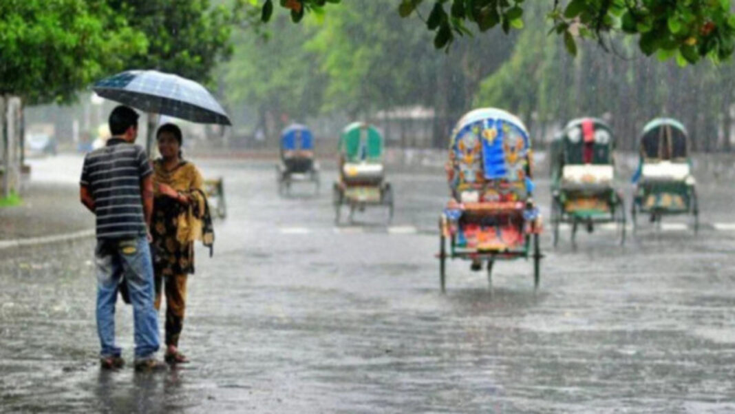 আজ সন্ধ্যা থেকে ৩ বিভাগে ভারী বৃষ্টির পূর্বাভাস